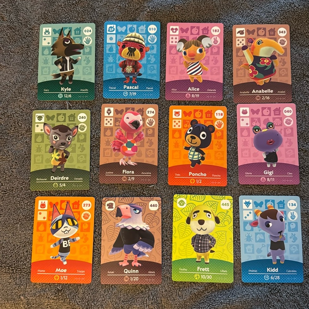 Amiibo cards